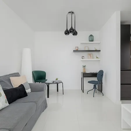 With Garden In By Renters